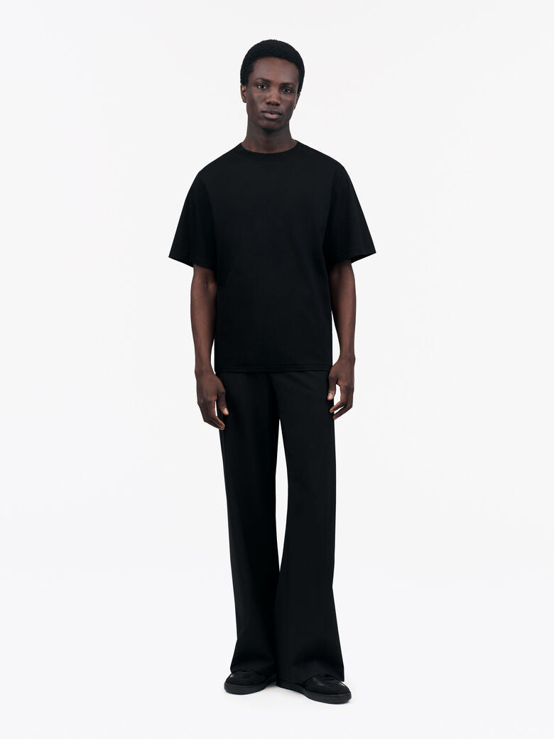 Logra - T-Shirt - Black