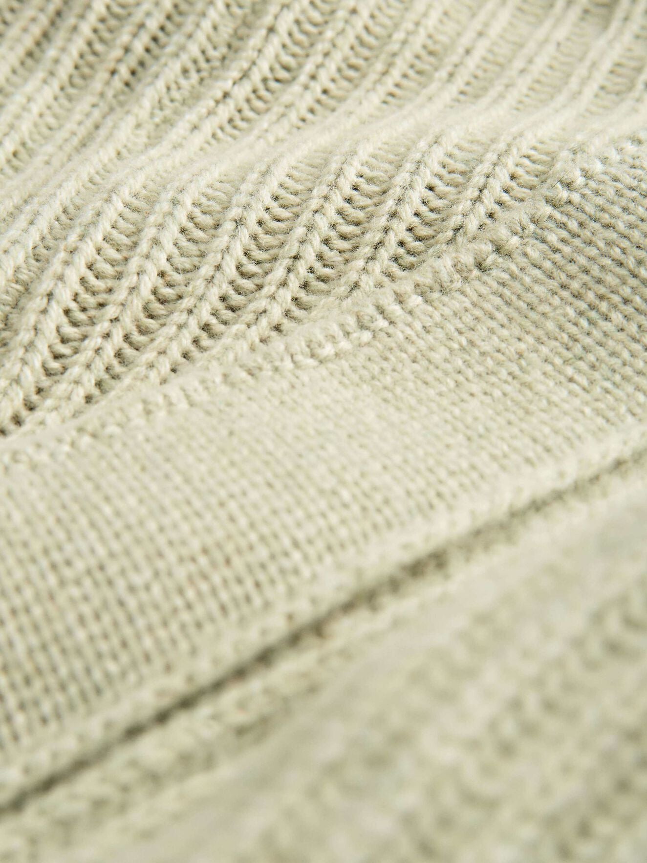 Liliya - Pullover
