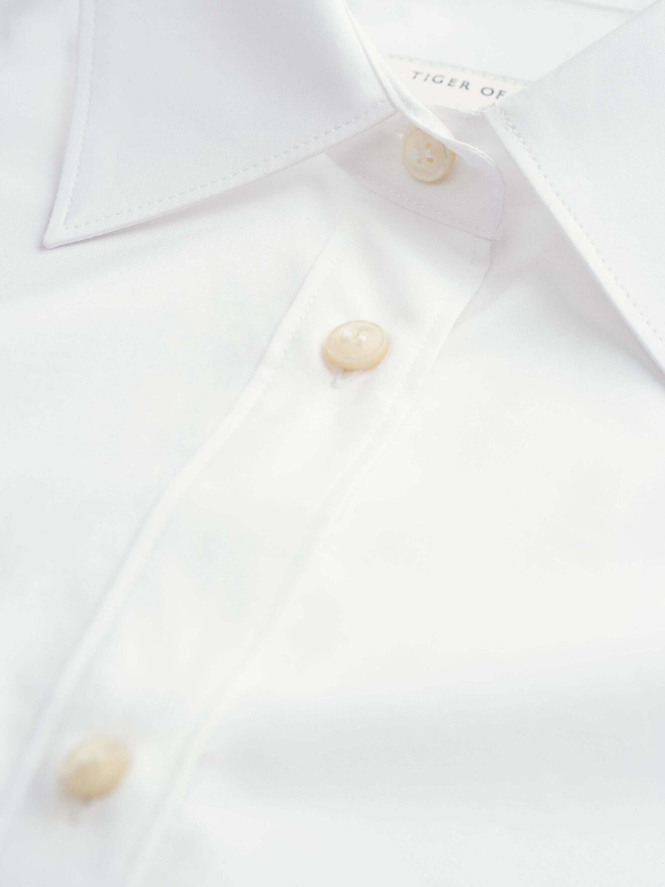 Corinne - Shirt